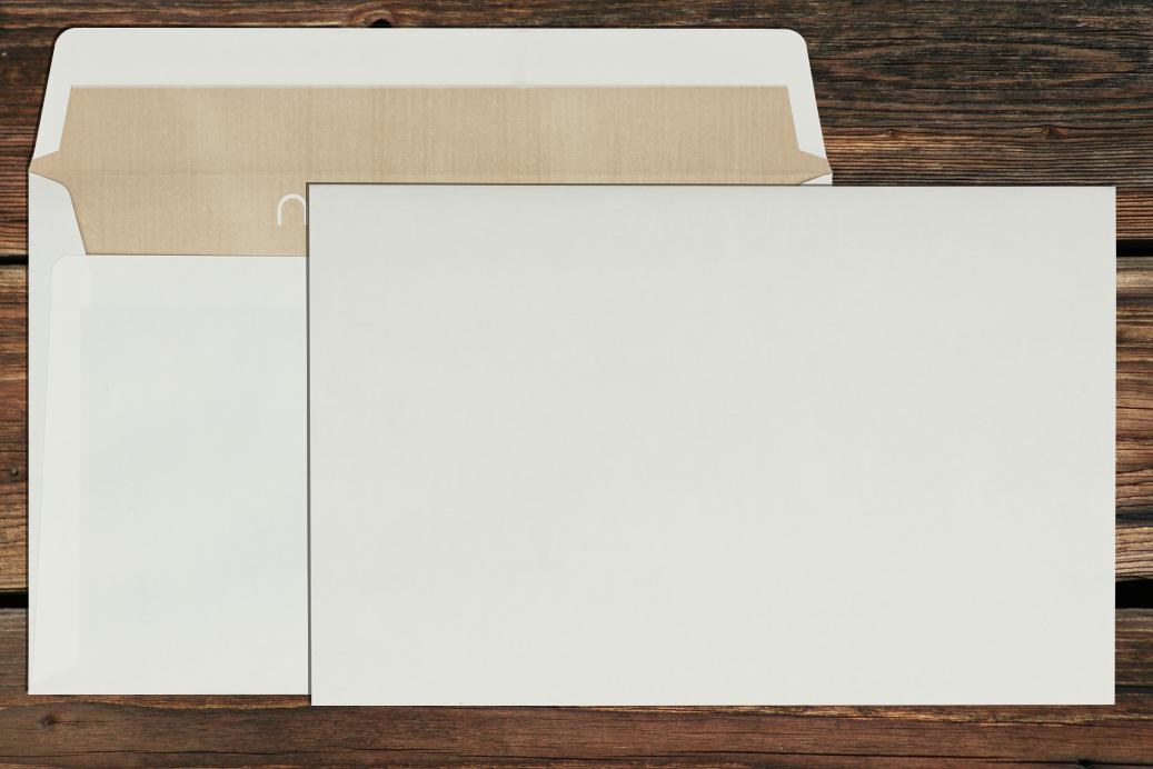 Briefhüllen 120x185 mm Haftklebend Cremeweiß 90 g/qm